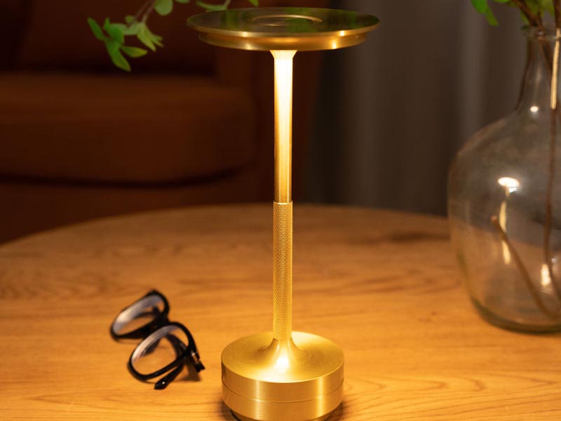 Flashlights,led Flashlights,lep Flashlights,edc Flashlights,MICRO flashlights,LEP tactical Flashlights,Laser Flashlights,LEP tactical Laser Flashlights,USB C flashlights,Flashlights manufacturers,Clover